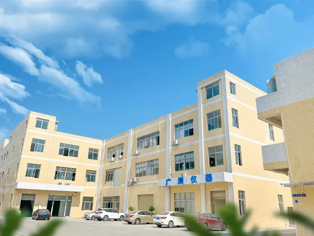 دستگاه هوافضا الکترونیک هواپیمایی شتاب دهنده اتاق آزمایش پیری UV 8